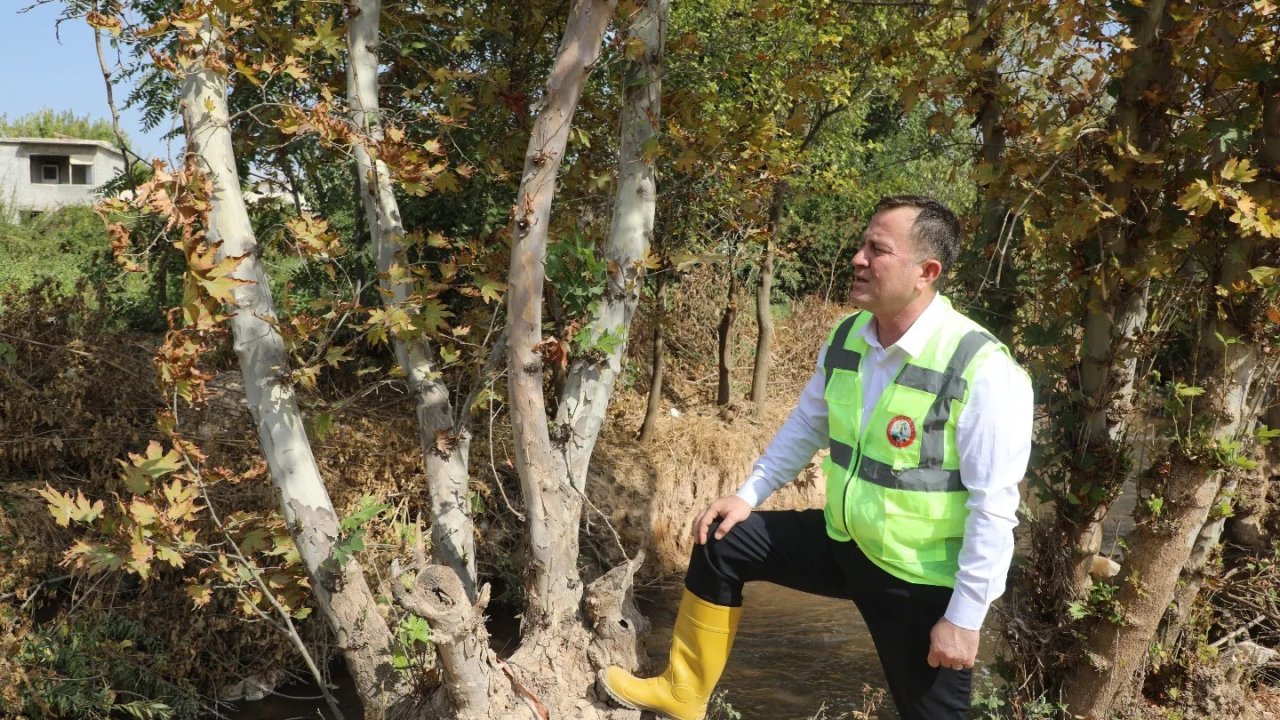 Başkan Doğan, çizmeleri giyip sahaya indi